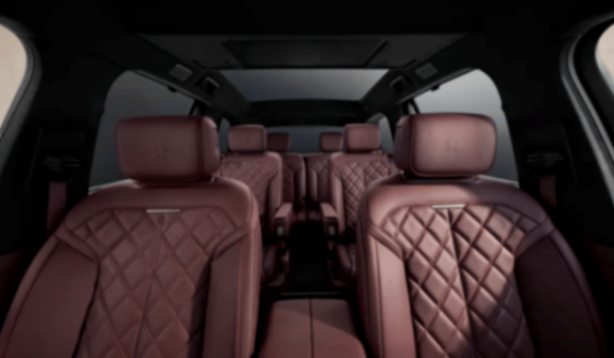 全新蔚來(lái)ES8內(nèi)飾官宣,大六座SUV,含金量很高