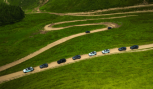 猛龍不僅是一輛車,更是一種姿態,敢于保持棱角,也敢于奔赴遠方