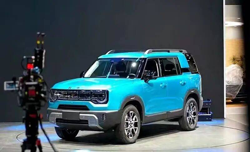 增加旅行越野三大件,成都車展BJ30旅行家開(kāi)啟預(yù)售