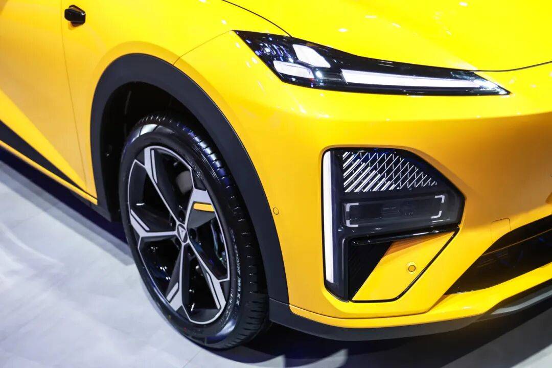 頂奢內(nèi)飾的終極答案:全新深藍S07締造“觸手皆豪華”時代