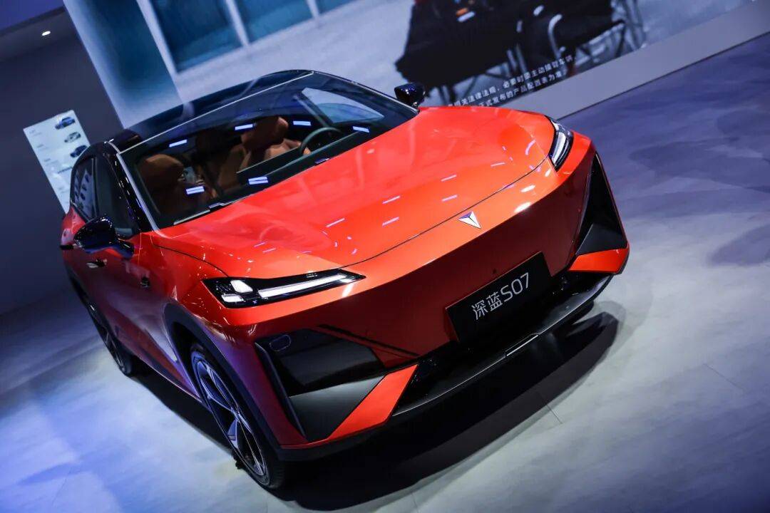 頂奢內(nèi)飾的終極答案:全新深藍S07締造“觸手皆豪華”時代