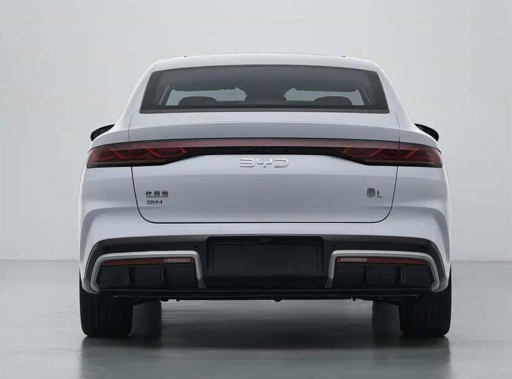 家用轎車市場爆發(fā)了 四款重磅新車來襲 秦L DM-i新車型領(lǐng)銜