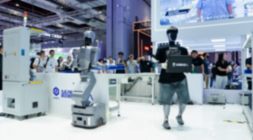 越疆“機械臂+人形+輪式+多足”具身機器人開啟工業智能體時代 越疆“機械臂+人形+輪式+多足”具身機器人開啟工業智能體時代